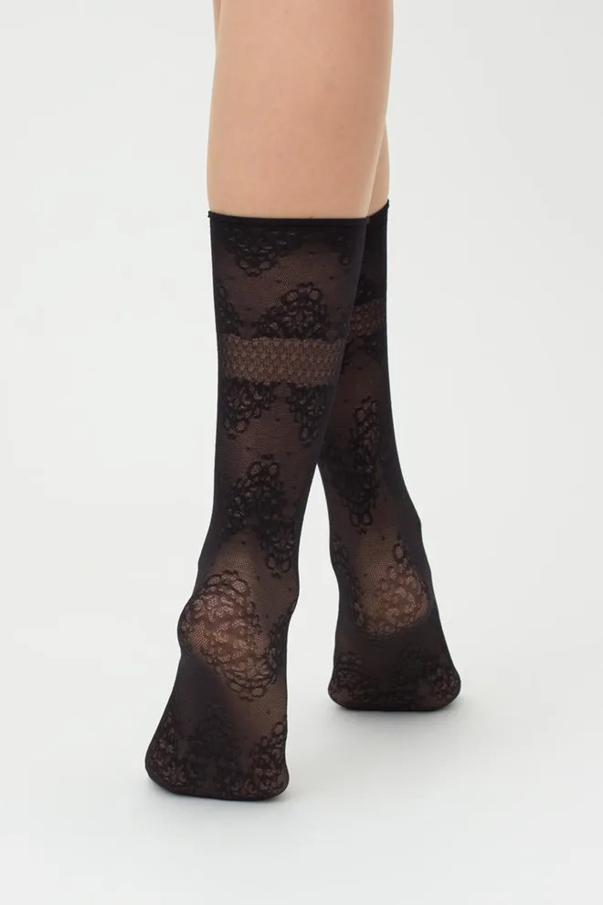 Носки женские классические с цветочным рисунком 20 den NN-10 calzino Giulia (nero)