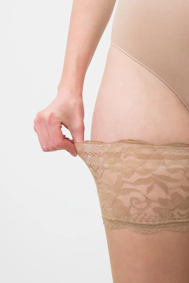 Панчохи на силіконовій резинці Passion 20 den Giulia (daino)