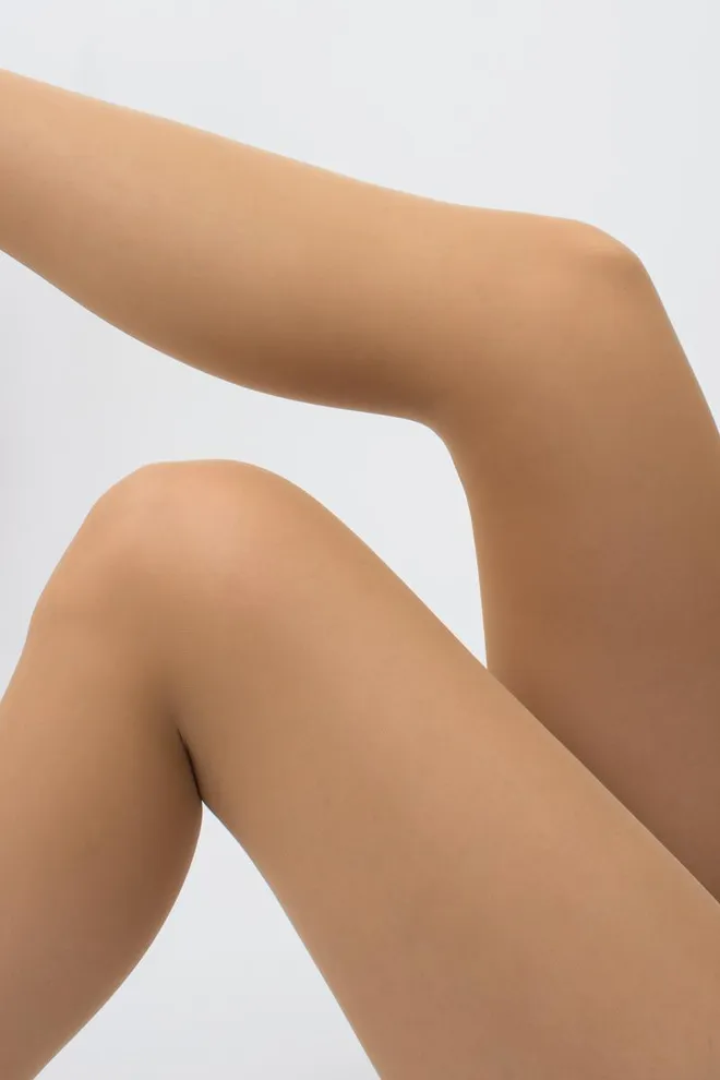 Класичні коригуючі колготки Perfect body 40 den Giulia (daino)