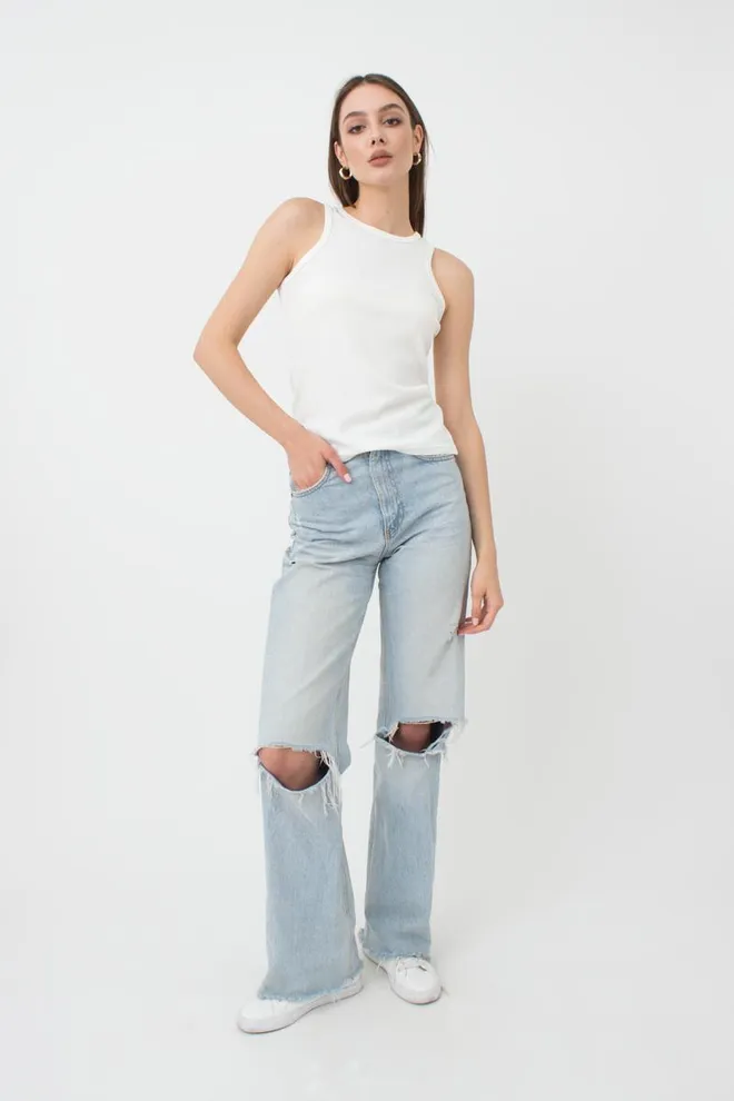 Майка женская в рубчик на широких бретелях Rib casual 3810/010 Giulia (milk)