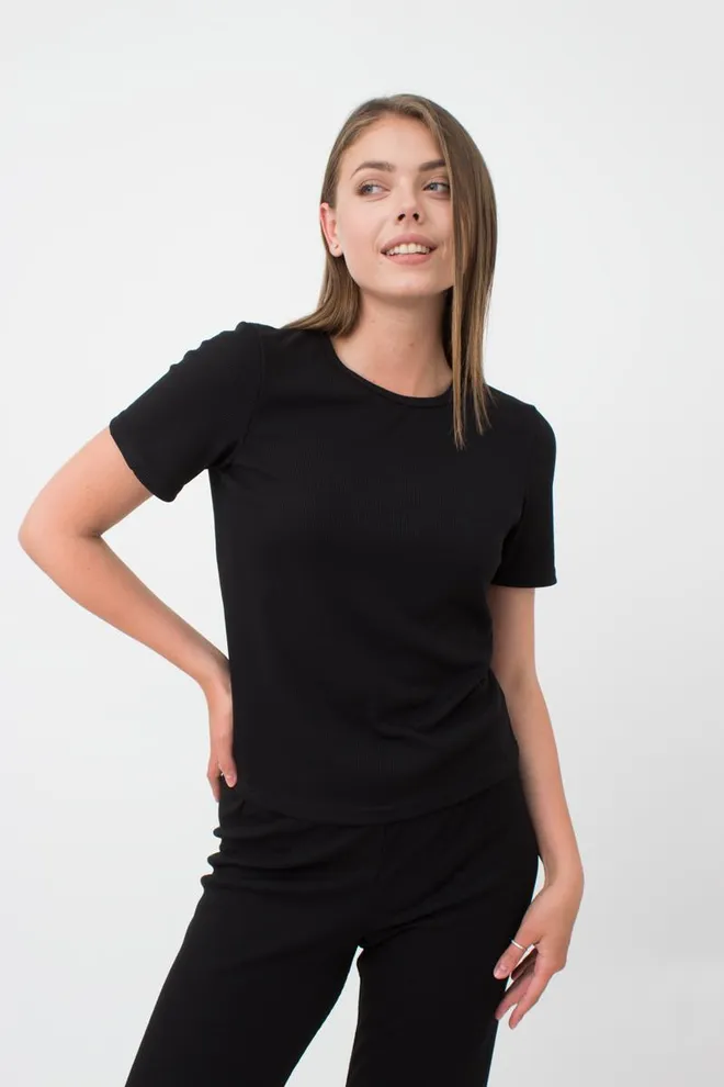 Футболка жіноча в рубчик Rib 4804/010 Giulia (black), чорний