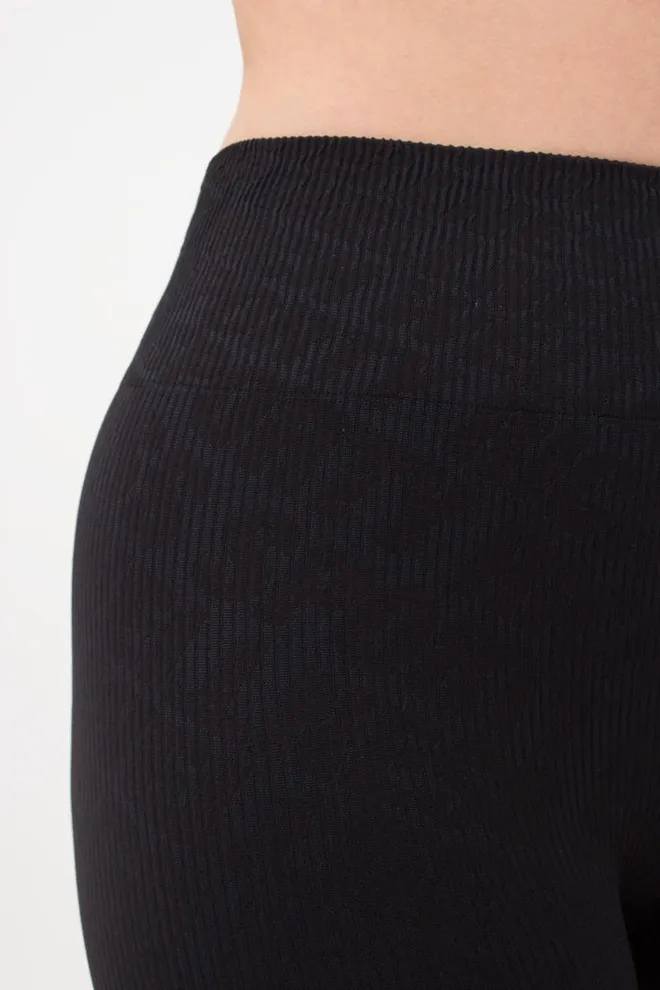 Шорты спортивные в рубчик Shorts rib wellness Giulia (black)