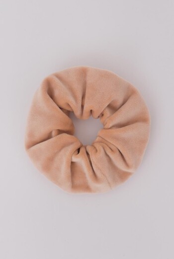 Резинка для волос Soft winter elastik Giulia (latte) Резинка для волос Soft winter elastik Giulia (latte)