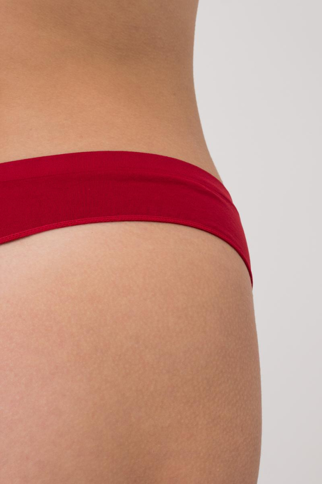 Женские бесшовные трусы стринги String briefs color Giulia (winery), бордовый