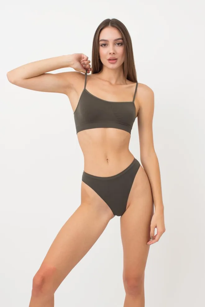 Жіночі безшовні труси стрінги STRING BRIEFS COLOR Giulia (khaki), зелений