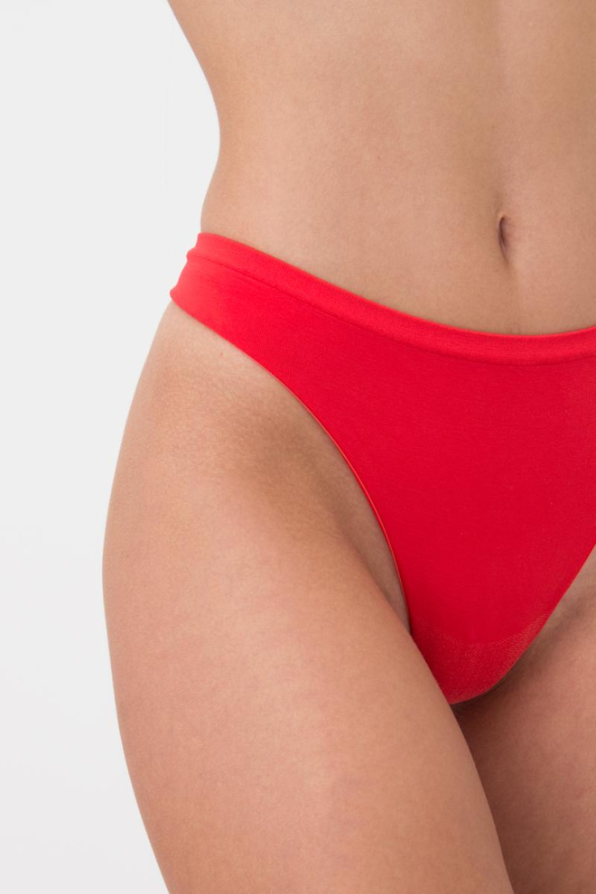 Жіночі безшовні труси стринги String briefs color Giulia (poinciana), червоний