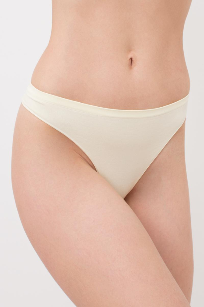 Женские бесшовные трусы стринги String briefs color Giulia (vanilla), жёлтый