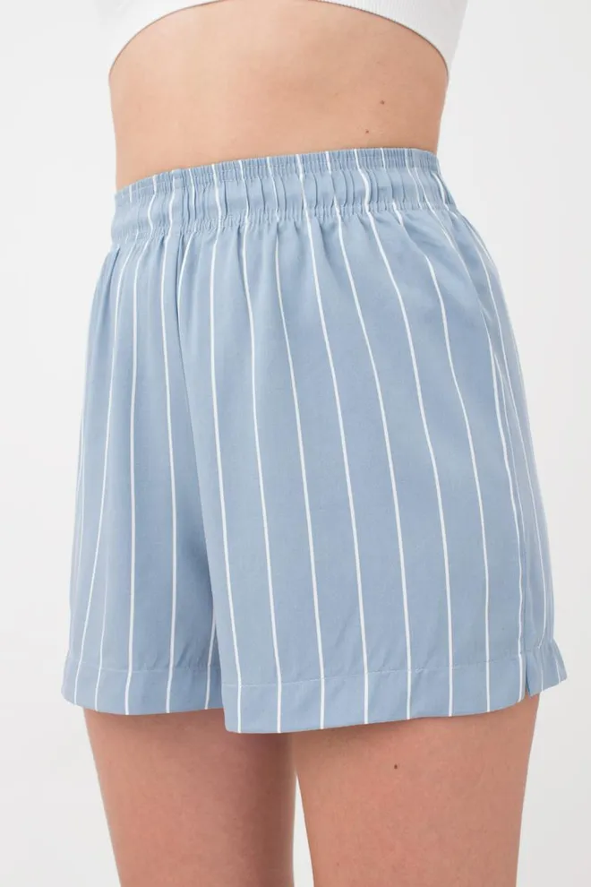 Женские хлопковые шорты Spring flowers 4212/040 Giulia (blue/stripe)