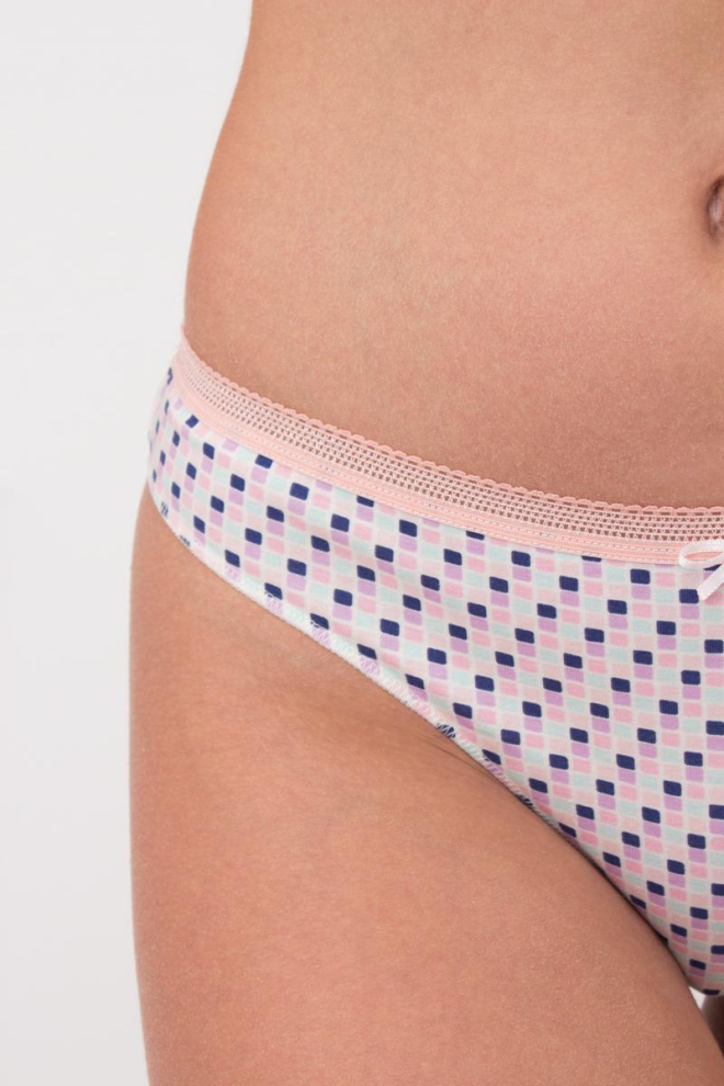 Жіночі труси стрінги Sweet cotton 2102/60 Giulia (lilac grid)