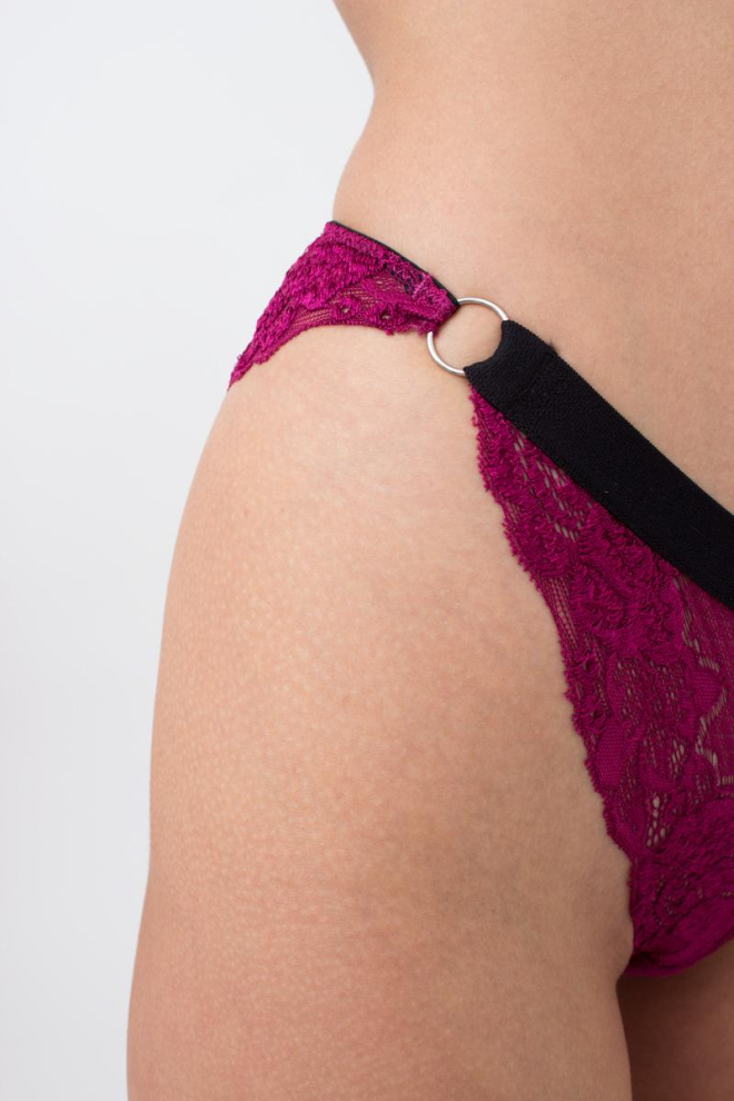 Мереживні трусики бразиліана Sweet plum 2309/31 Giulia (plum)