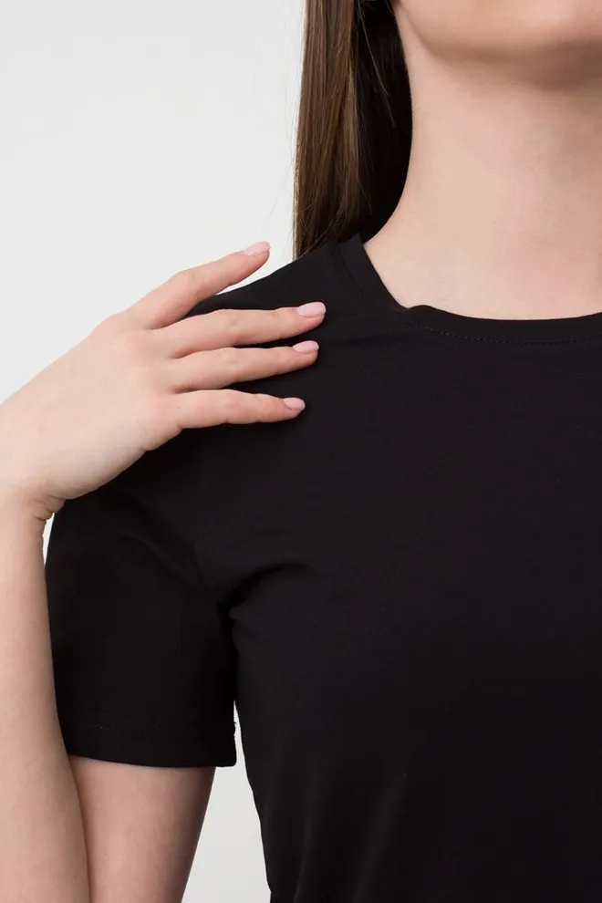Футболка женская хлопковая T-shirt Classic 4802/010 Giulia (black), черный