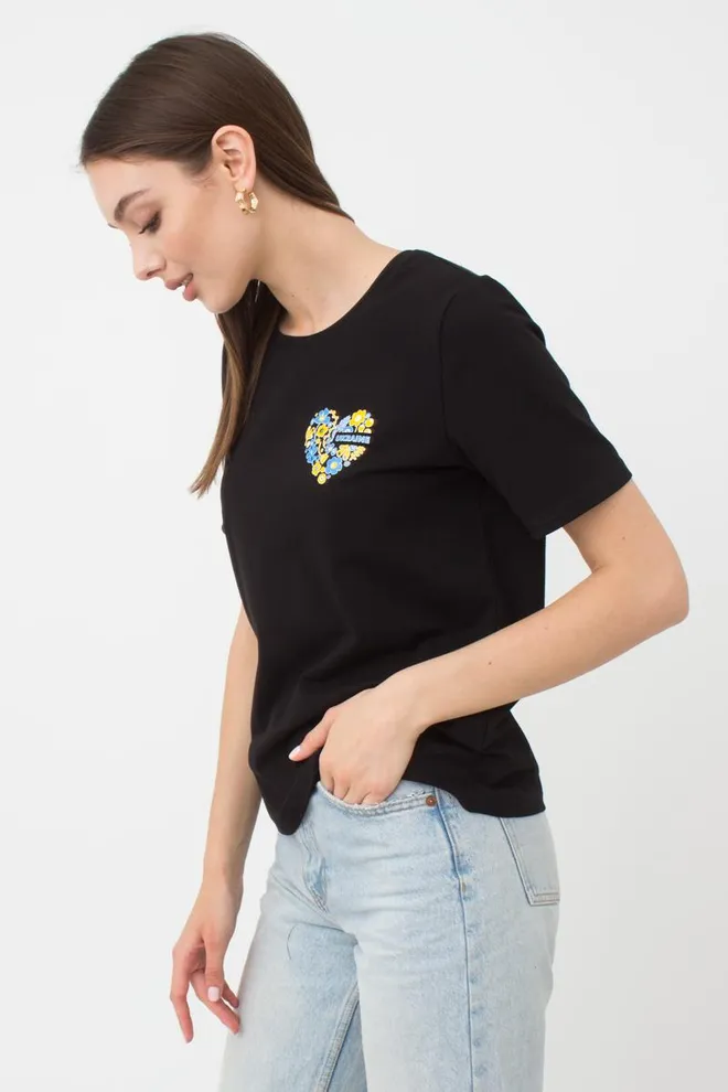 Футболка жіноча T-shirt print 4802/60 Giulia (black/heart)