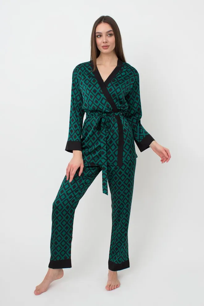 Піжама жіноча на запах із поясом і штанами Tiffany 5506/050 Giulia (green/black)