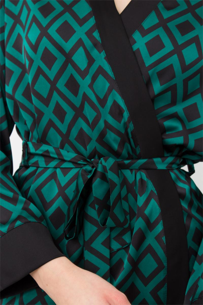 Піжама жіноча на запах із поясом і штанами Tiffany 5506/050 Giulia (green/black)