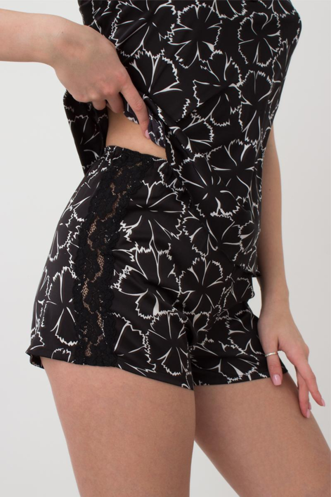 Піжама жіноча з шортами Tiziana 6032/051 Giulia (black/white clove)