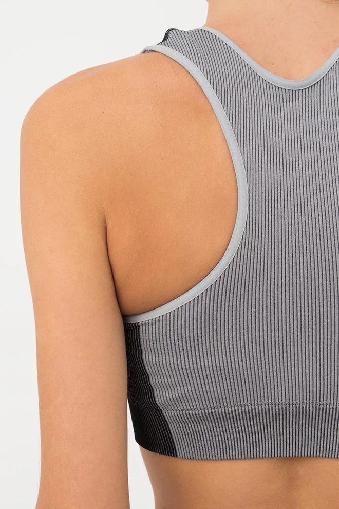 Безшовний топ зі вставкою у рубчик Top Color Block Giulia (ultimate grey)