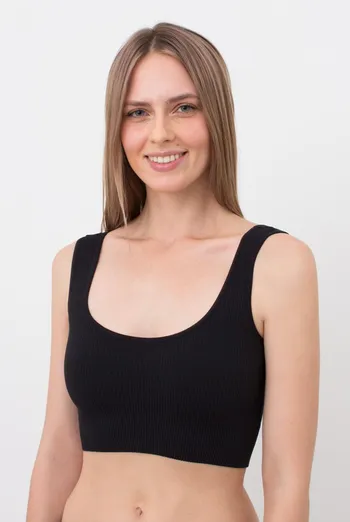 Бесшовный топ в рубчик на широких бретелях TOP RIB Giulia (black), черный