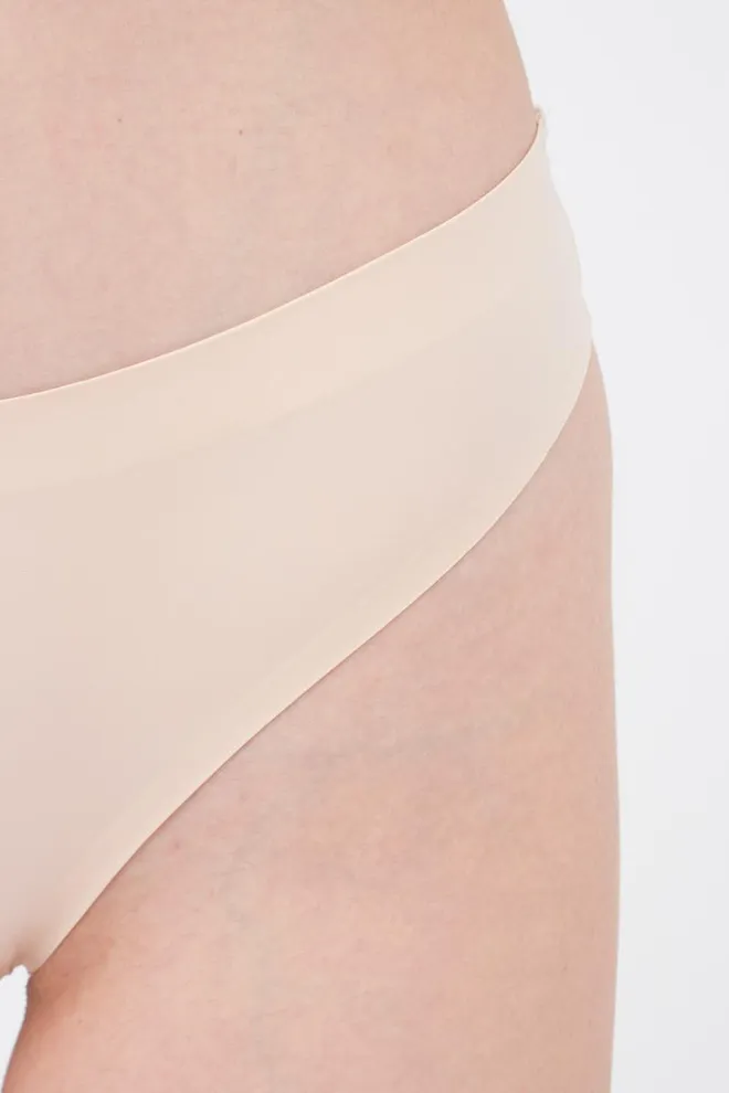 Жіночі труси стрінги Vanessa 2302/20 Giulia (beige)