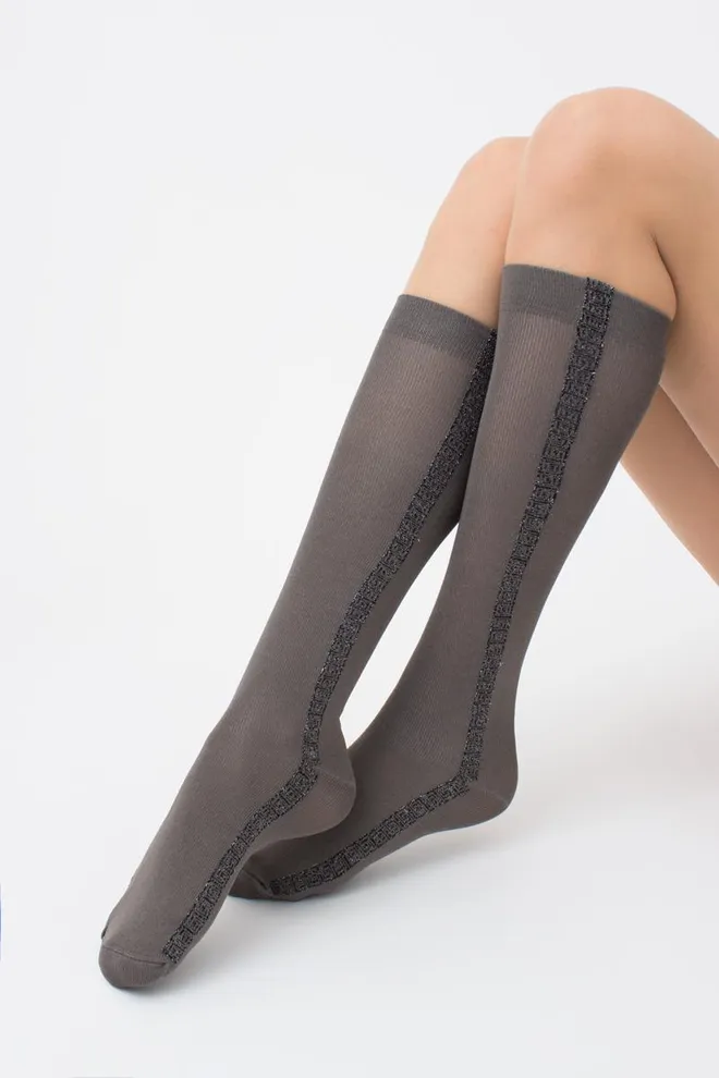 Жіночі блискучі гольфи Wg1 fashion lurex pa 001 Giulia (grey/nero metallic)