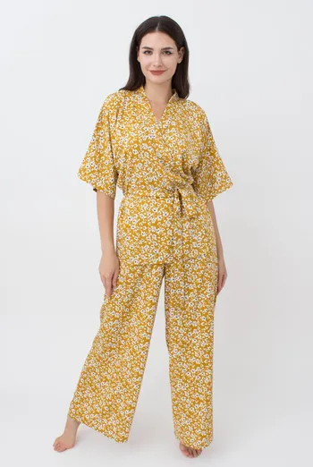 Костюм женский жакет и свободные штаны Wildflowers 5601/040 Giulia (mustard), желтый
