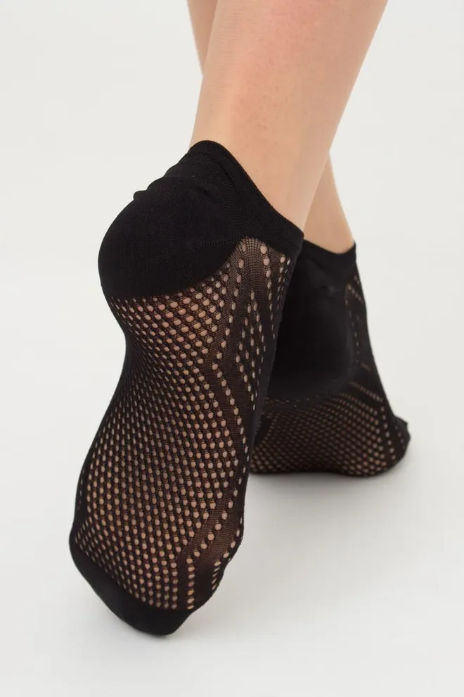 Шкарпетки жіночі невидимі з ажурним малюнком спортивні WS1 Air Pa 005 Giulia (nero)