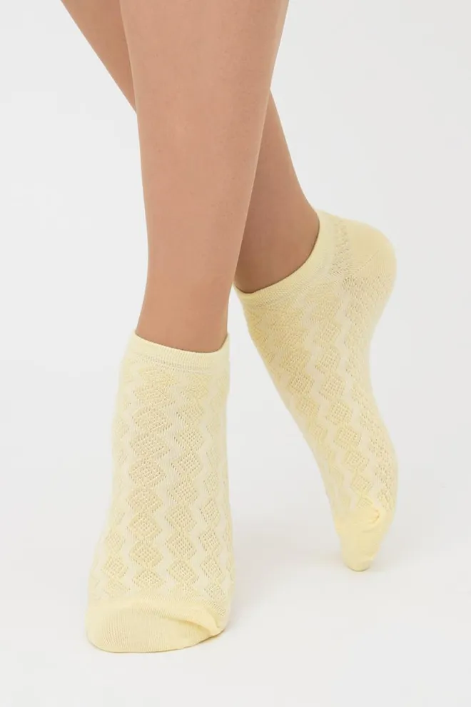 Жіночі короткі шкарпетки з візерунком Ws1 Soft Background 003 Giulia (light yellow)