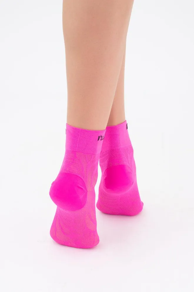 Носки женские короткие спортивные WS2 air pa 009 Giulia (pink neon)