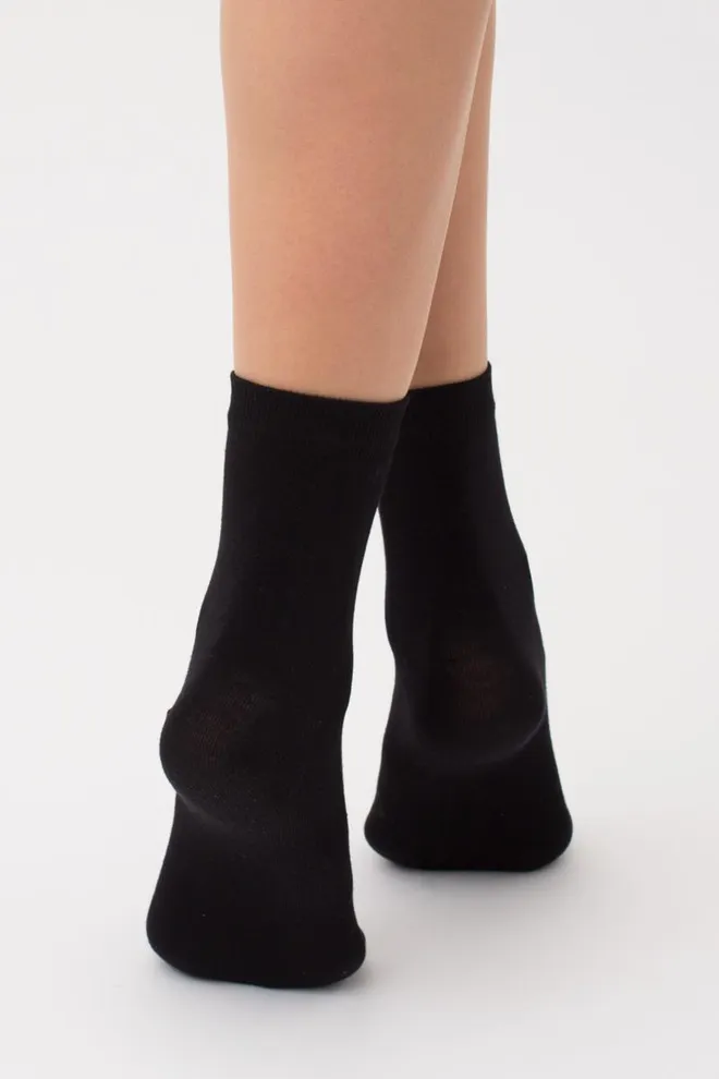 Шкарпетки жіночі Ws2 Classic Giulia (black)