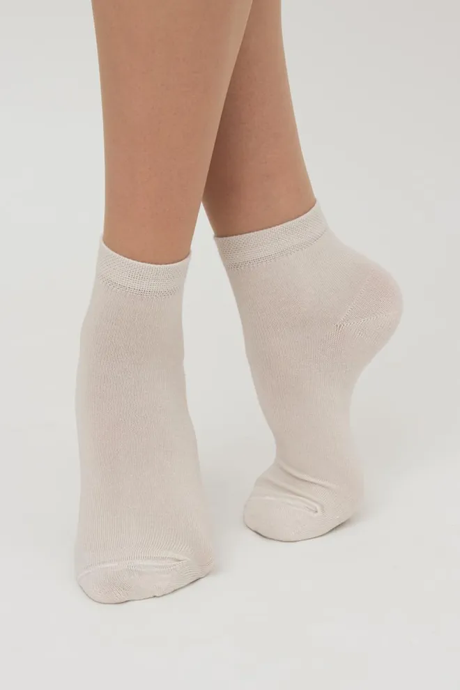 Шкарпетки жіночі Ws2 Classic Giulia (panna)