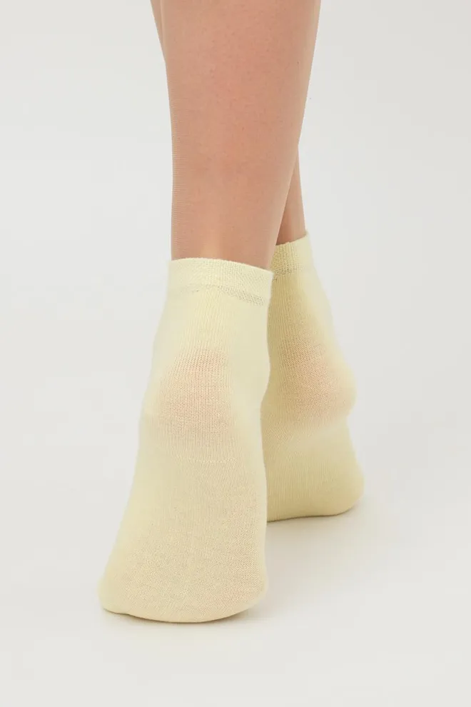 Шкарпетки жіночі Ws2 Classic Giulia (light yellow)