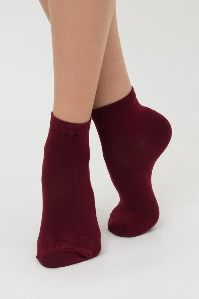 Шкарпетки жіночі Ws2 Classic Giulia (marsala), червоний