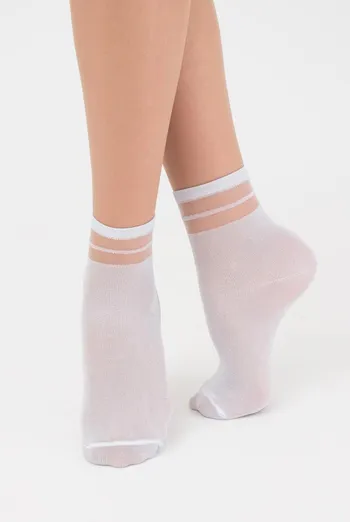 Шкарпетки жіночі короткі WS2 cristal lurex pa 001 Giulia (bianco)