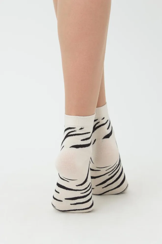 Носки женские классические с принтом WS2 safari 003 Giulia (panna)