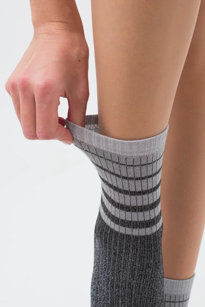 Шкарпетки жіночі з люрексом Ws3 art deco lurex rib 003 Giulia (steel/silver metallic)