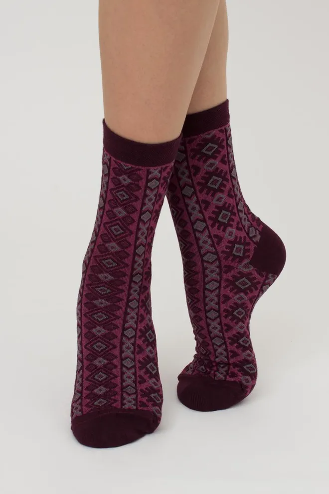 Жіночі високі шкарпетки з візерунком Ws3 Background 005 Giulia (vintage grape/fuchia)