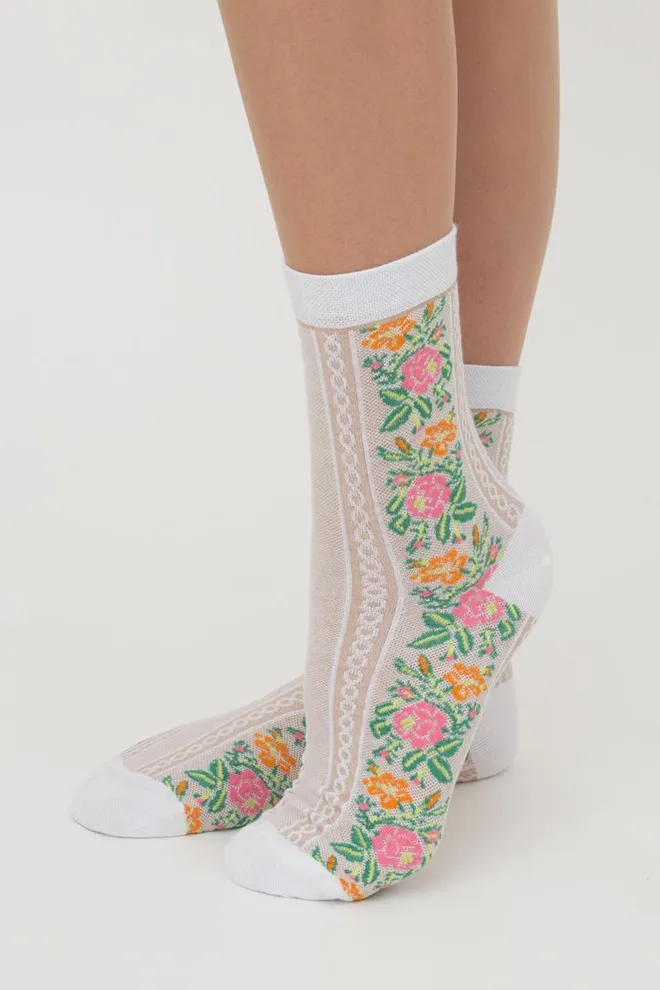 Шкарпетки жіночі класичні з орнаментом Ws3 Background 007 Giulia (white)