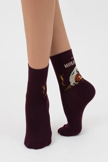 Носки женские классические с принтом WS3 Нalloween 007 Giulia (vintage grape) Носки женские классические с принтом WS3 Нalloween 007 Giulia (vintage grape)