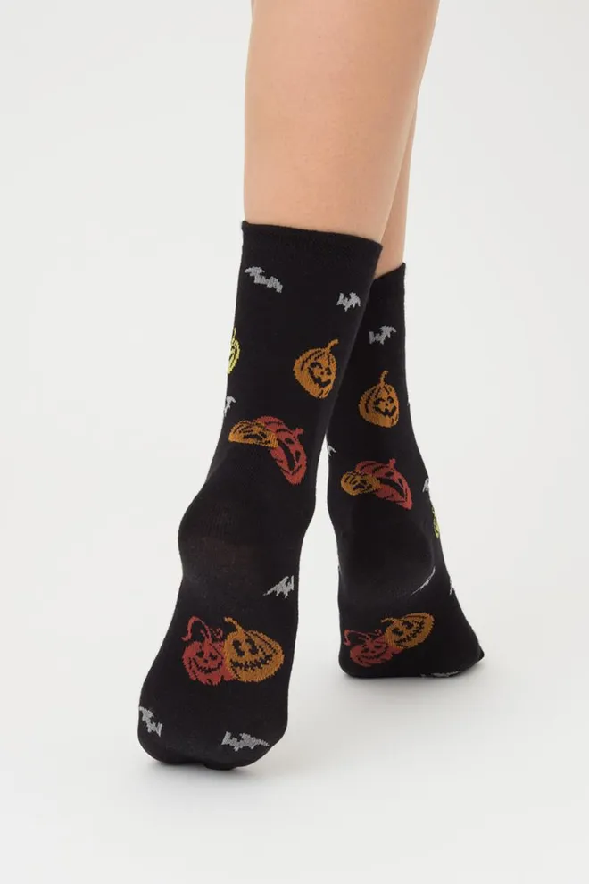 Носки женские классические с принтом WS3 Нalloween 2202 Giulia (black)