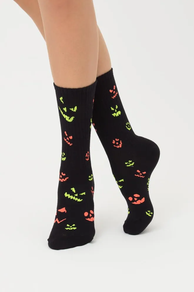 Шкарпетки жіночі високі з принтом WS3 Нalloween strong 2203 Giulia (black), чорний