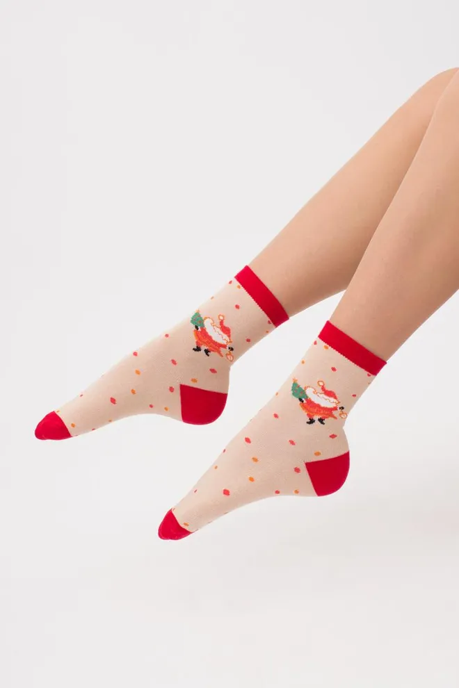 Носки женские классические с новогодним принтом Ws3 New Year 2109 Giulia (powder puff)