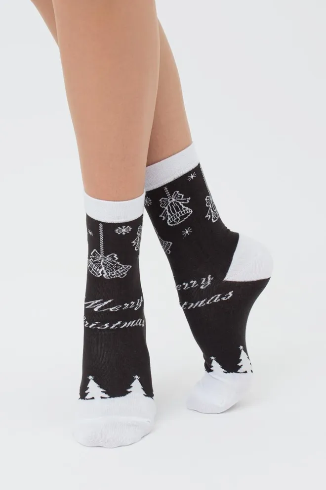 Носки женские классические с новогодним принтом Ws3 New Year 2111 Giulia (pirate black)