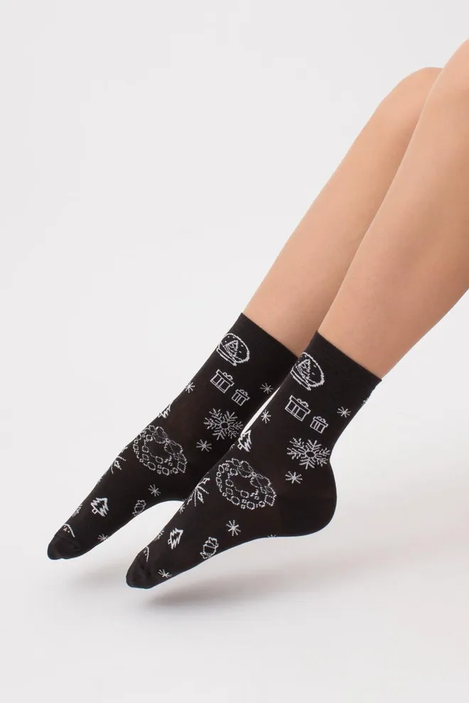Носки женские классические с новогодним принтом Ws3 New Year 2112 Giulia (pirate black)