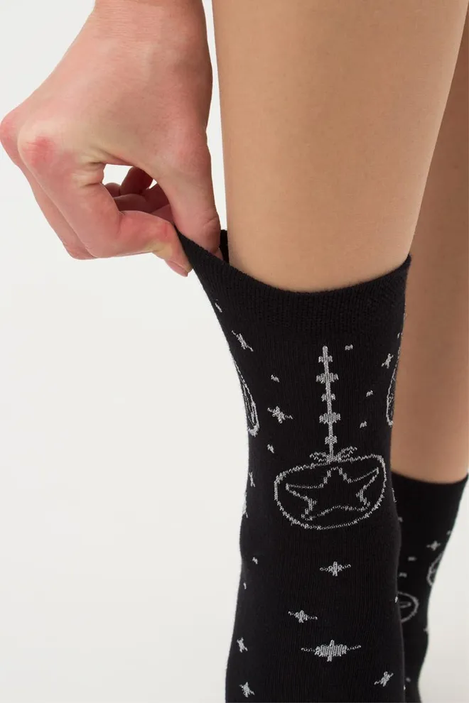 Шкарпетки жіночі класичні з принтом Ws3 New Year Lurex 2301 Giulia (black/silver)