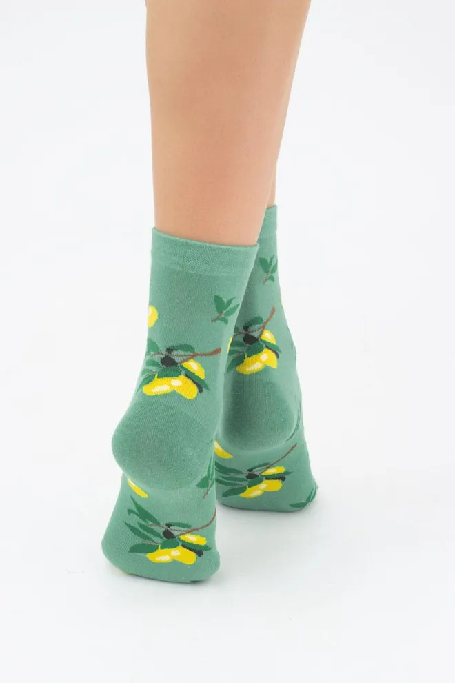 Шкарпетки жіночі класичні з фруктами WS3 soft berry 001 Giulia (technological green)