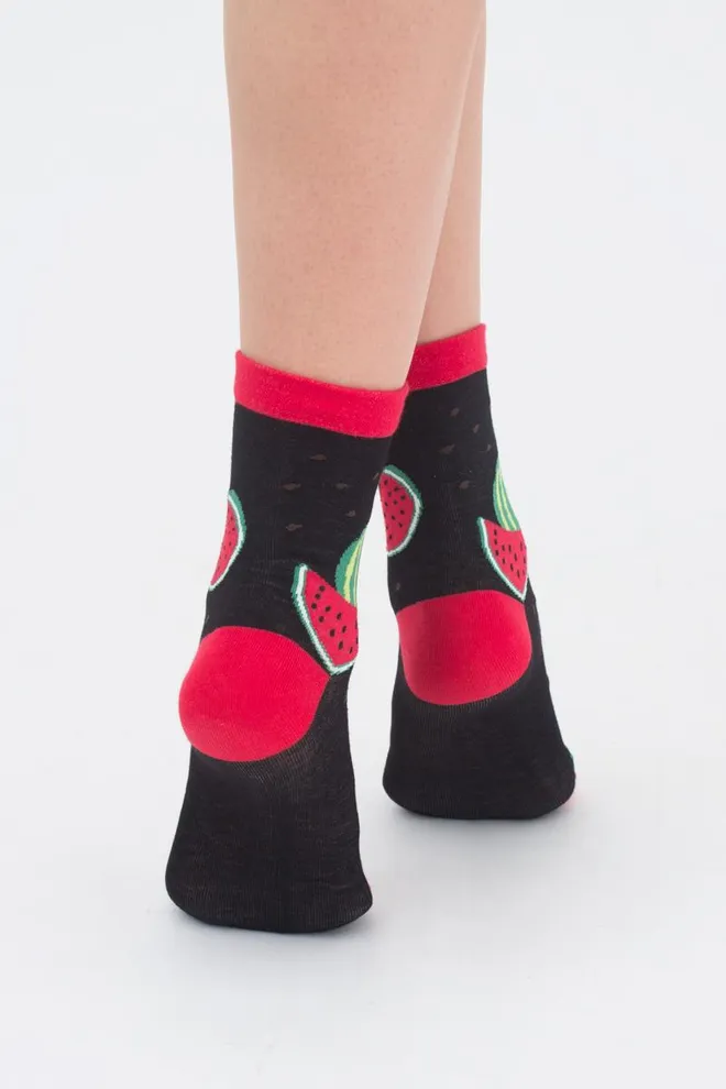 Носки женские классические с фруктами WS3 soft berry 004 Giulia (black)