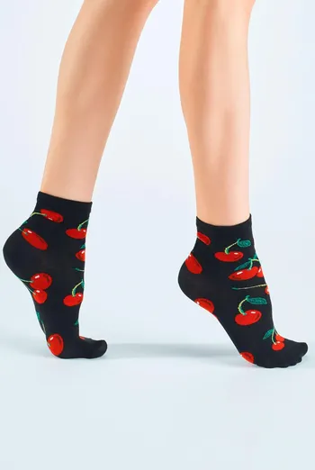 Носки женские классические с фруктами WS3 soft berry 006 Giulia (black) Носки женские классические с фруктами WS3 soft berry 006 Giulia (black)