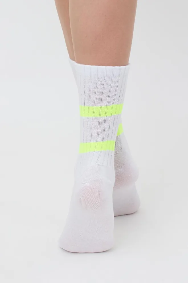Шкарпетки жіночі класичні Ws3 soft neon 002 Giulia (white/yellow)