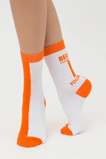 Шкарпетки жіночі високі з написом WS3 Text 001 Giulia (white/orange)