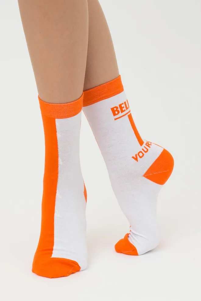 Шкарпетки жіночі високі з написом WS3 Text 001 Giulia (white/orange)