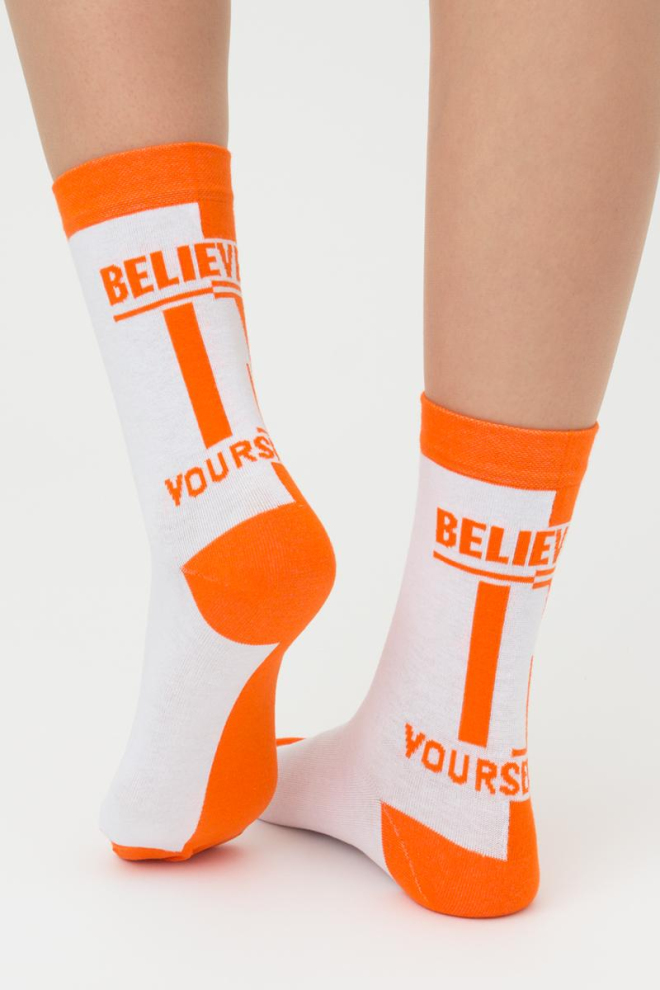 Шкарпетки жіночі високі з написом WS3 Text 001 Giulia (white/orange)